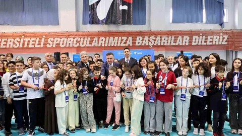 Erciyes Üniversitesi'nde Proje Sergisi Açıldı