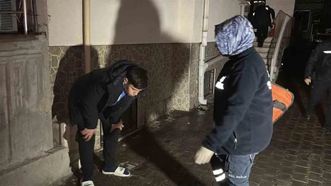 Aksaray'da Apartmanda Yangın Paniği