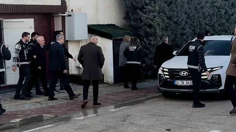 Bursa'da Başkan Bozbey Gözaltına Alındı