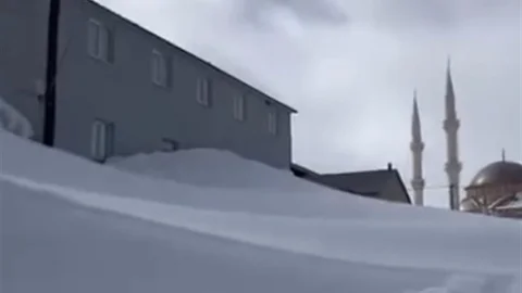 Gümüşhane Yaylalarında Kar Kalınlığı Artıyor