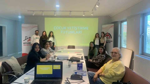 Eskişehir'de Ebeveynlere Eğitim Veriliyor