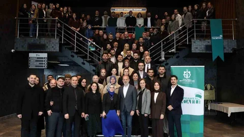 Kütüphane Personeline Motivasyon Programı Düzenlendi