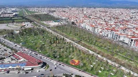Turgutlu'da Irlamaz Alanı Yenilendi