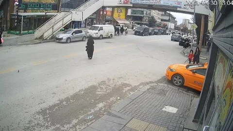 Ankara'da Çocuk Trafik Kazası