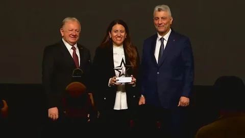 BAGFAŞ’a Ödül Verildi