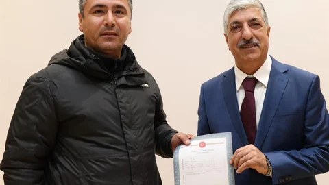 Dilovası’nda Tapu Dağıtımı Yapıldı