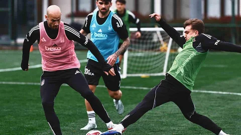 Beşiktaş Fenerbahçe Maçına Hazırlanıyor