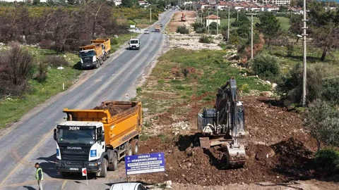 Aydın'da Yol Yenileme Çalışmaları Devam Ediyor