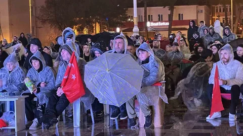 A Milli Takım'a Yağmur Desteği