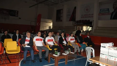 Selendi'de Milli Sevinç Coşkusu