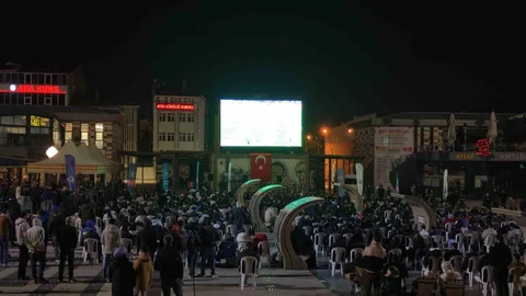 Çorum'da Milli Maç Coşkusu Yaşandı