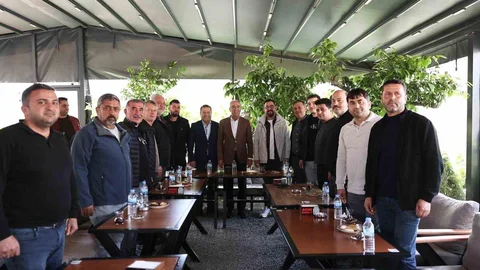 Başkan Yapar Esnafla Buluştu