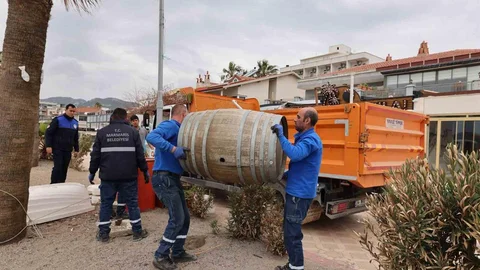 Marmaris Uzunyalı'da Yaz Hazırlıkları Sürüyor