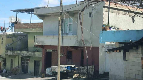 Hatay'da Eşini Bıçaklayarak Öldürdü