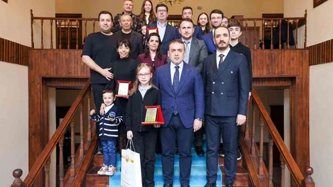 Bilecik'te Yılın Okuru Ödülleri Verildi