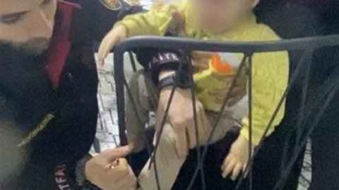 Osmaniye'de İtfaiye Ekiplerinden Kurtarma Operasyonu