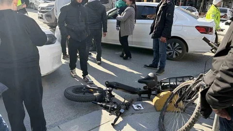 Tekirdağ'da Elektrikli Bisiklet Kazası