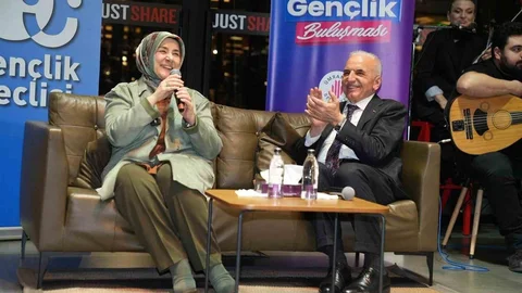 Ercan Ümraniye'de Gençlerle Buluştu