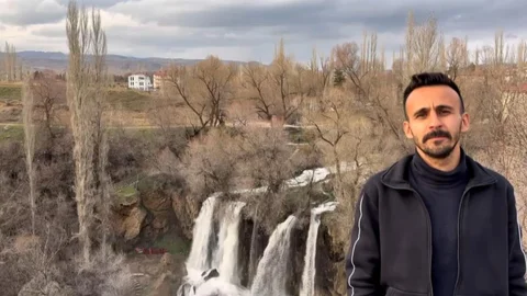 Sivas'taki Sızır Şelalesi Bahar ile Coştu