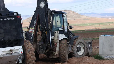 Gergeme Mahallesi'nde Yol Çalışmaları Devam Ediyor