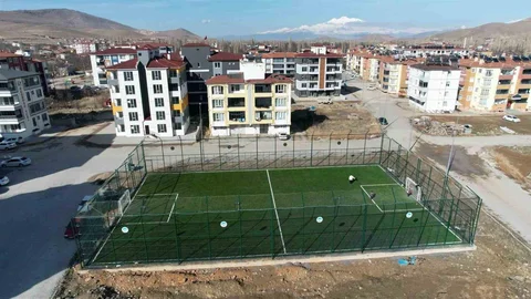 Çiğilli Mahallesi Halı Sahası Açıldı
