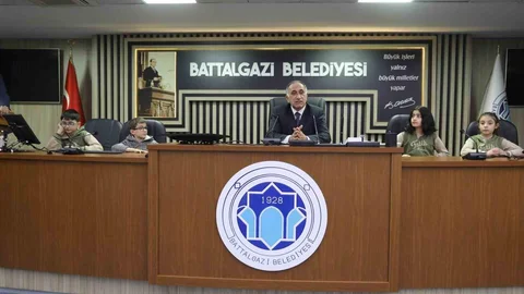 Fatih İlkokulu'ndan Belediye Ziyareti