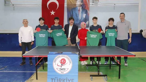 Menteşe'de Masa Tenisi Hediyesi