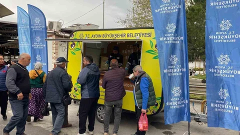 Aydın'da Sıcak Çorba İkramı Devam Ediyor