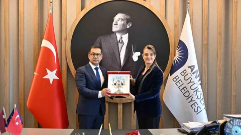 Letonya Büyükelçisi Antalya'yı Ziyaret Etti