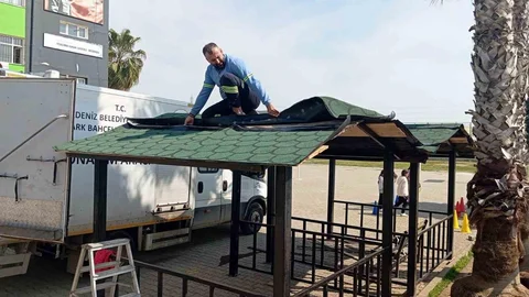 Mersin'de Park Bakım Çalışmaları