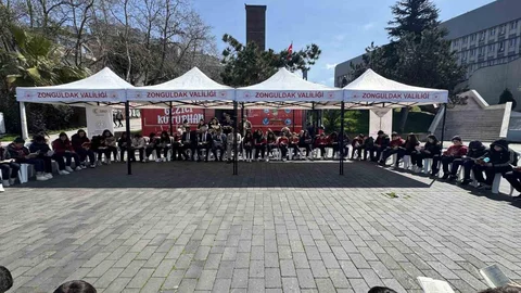 Zonguldak'ta Kitap Okuma Etkinliği