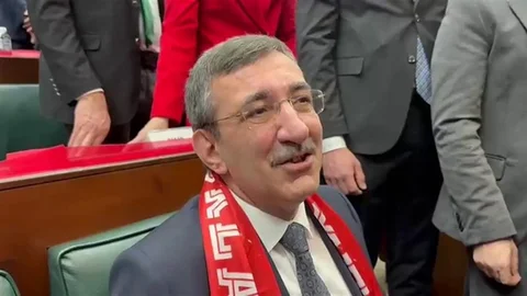 Cumhurbaşkanı Yardımcısı Yılmaz'dan Akaryakıt Açıklaması