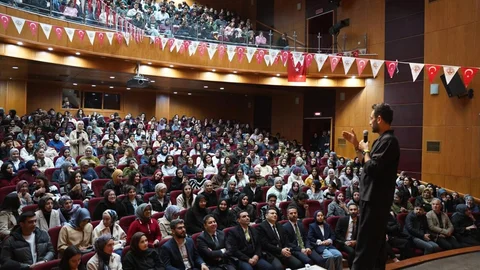 Kahta'da YKS Semineri İlgiyi Üst Düzeye Taşıdı