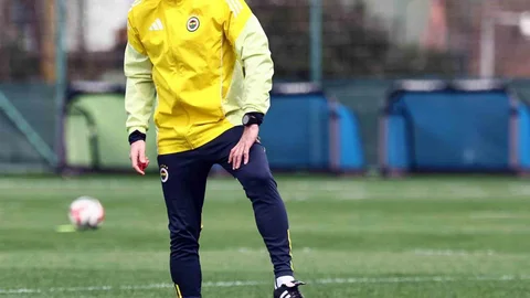 Fenerbahçe, Beşiktaş Derbisi İçin Hazırlanıyor