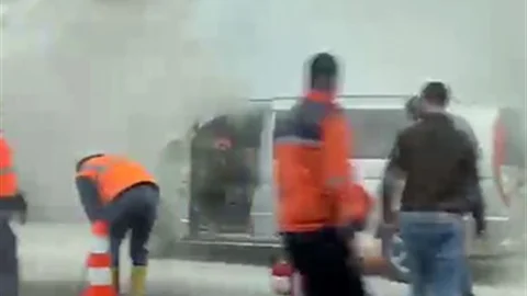 Düzce'de Minibüs Yangını