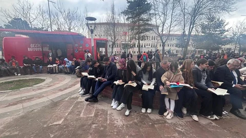 Erzincan'da Kitap Okuma Etkinliği