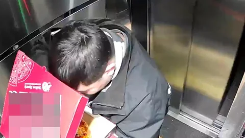 Düzce'de Kuryeden Şok Eylem