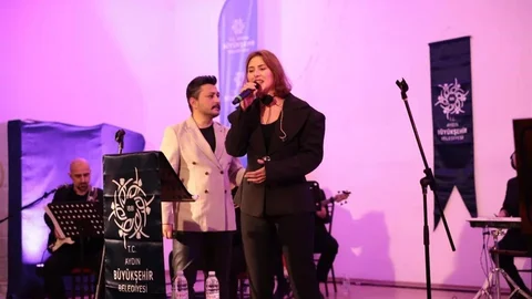 İncirliova'da Konser Etkinliği Düzenlendi