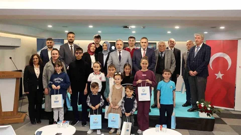 Talas'ta Kitap Kurtları Ödüllendirildi