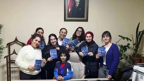 Manisa'da 9 Yaşındaki Çocuk Yazar