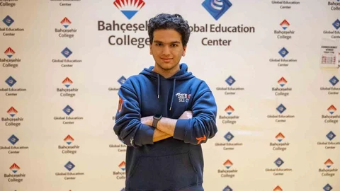 17 Yaşındaki Doruk'un Harvard Yolculuğu