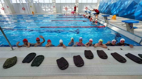 Akçaabat’ta Yüzme Kursları Açıldı
