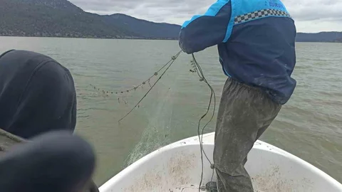 Isparta'da Kaçak Balık Avcılığına Müdahale