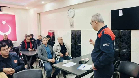 Elazığ’da İtfaiye Personeline KBRN Eğitimi