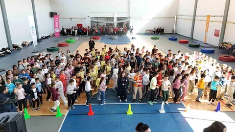 Kayseri'de 550 Öğrenci Sporla Buluştu