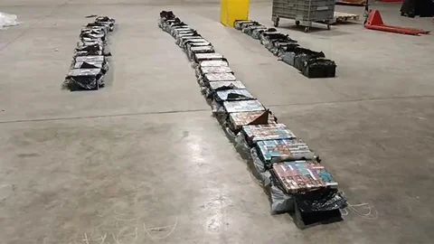 Sakarya'da Gümrük Kaçağı Elektronik Sigara Tütünü Yakalandı