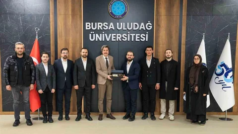 Bursa'da Gençlere Eğitim Desteği