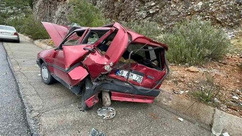 Muğla'da Trafik Kazası: 3 Yaralı