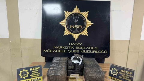 Hatay'da Sahilde Esrar Ele Geçirildi