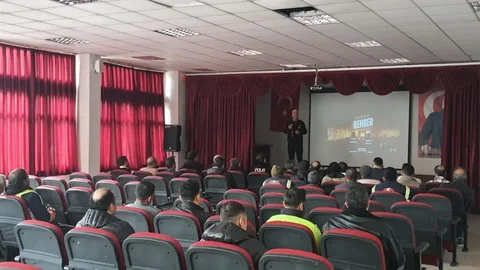 Elazığ'da Narkotik Eğitimi Düzenlendi